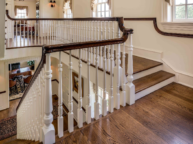 实木楼梯加盟需要在做什么